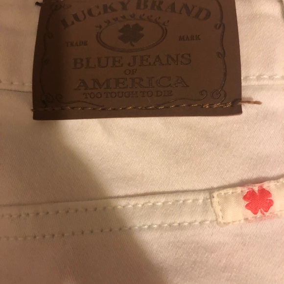 White jeans 👖 - Picture 5 of 6